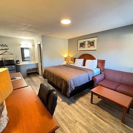 Ozark Inn & Suites Eksteriør bilde