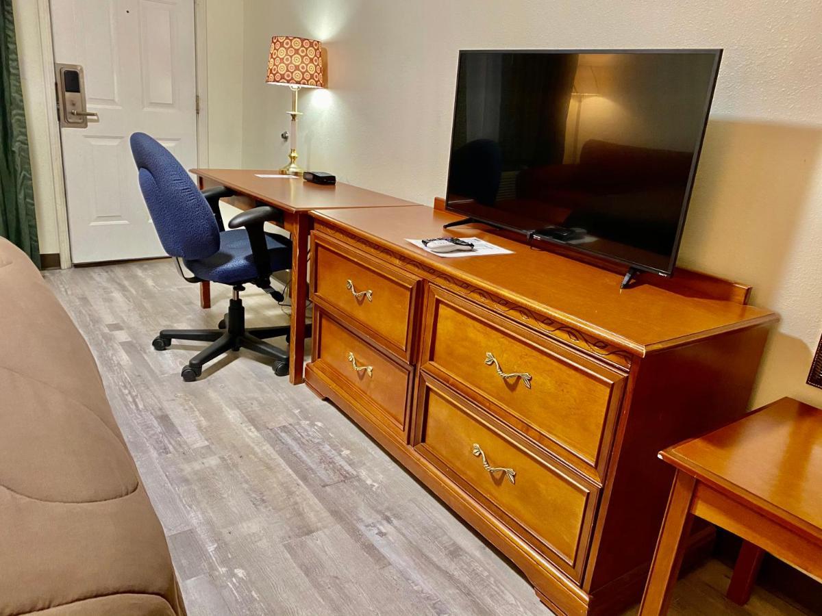 Ozark Inn & Suites Eksteriør bilde
