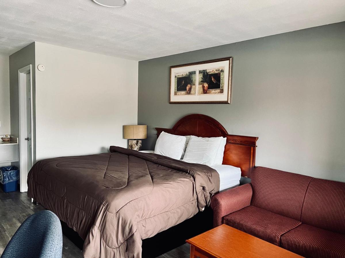 Ozark Inn & Suites Eksteriør bilde