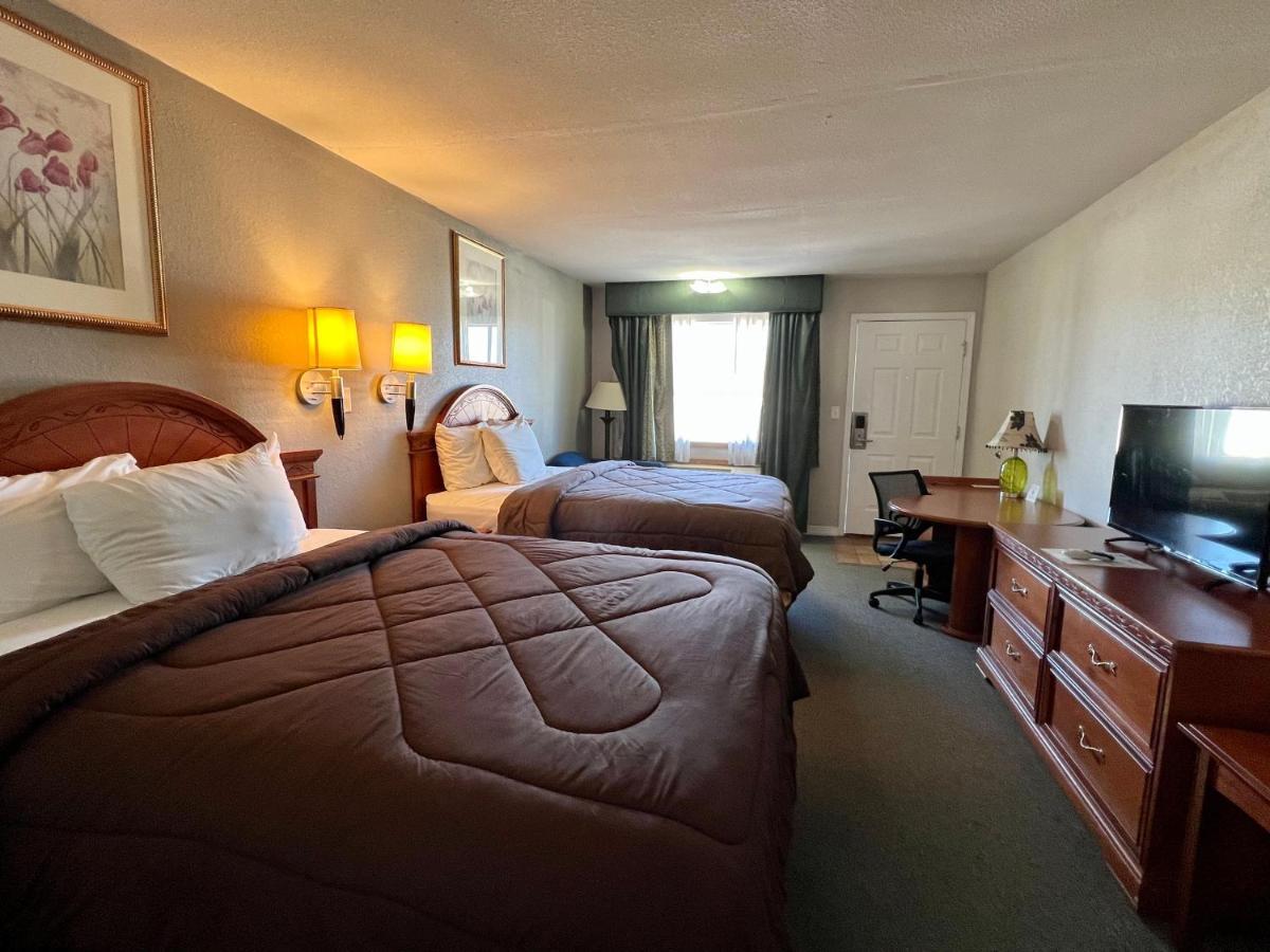 Ozark Inn & Suites Eksteriør bilde
